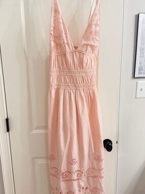 Sleeveless Pink Maxi Dress with Embroidered Details